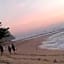 Castaway Surf Retreat