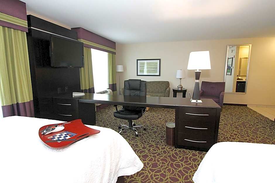 Photo 1 of 4 of Studio 2 Queen Beds Suite