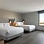 avid hotel Oak Creek By IHG