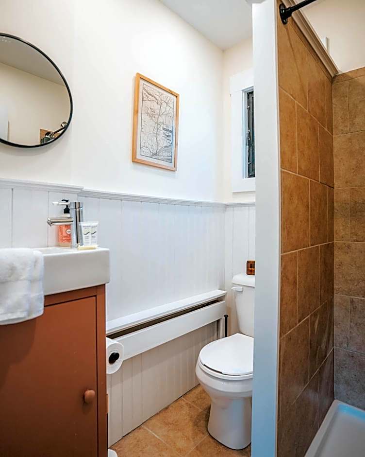 The Willow, Catskill