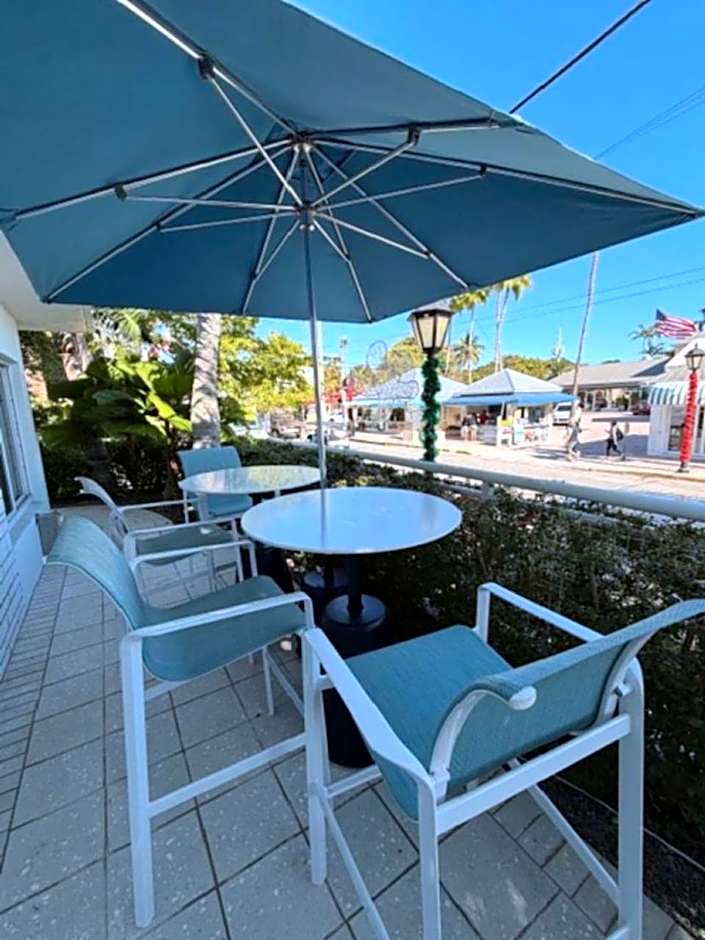 Orchid Key Inn-Adult Only
