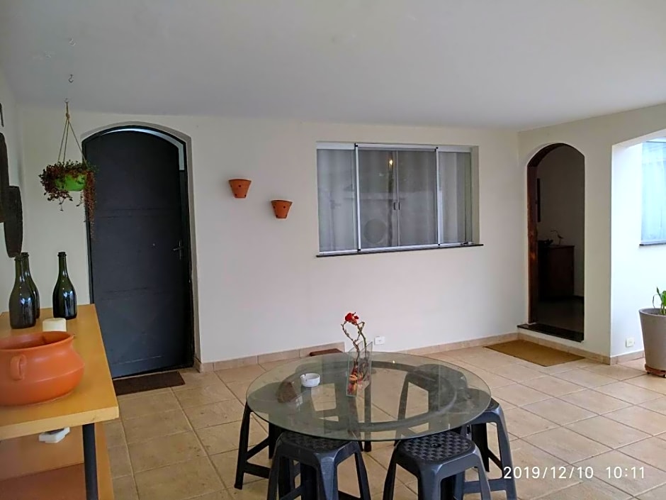 CASA 230 - Pousada & Hostel