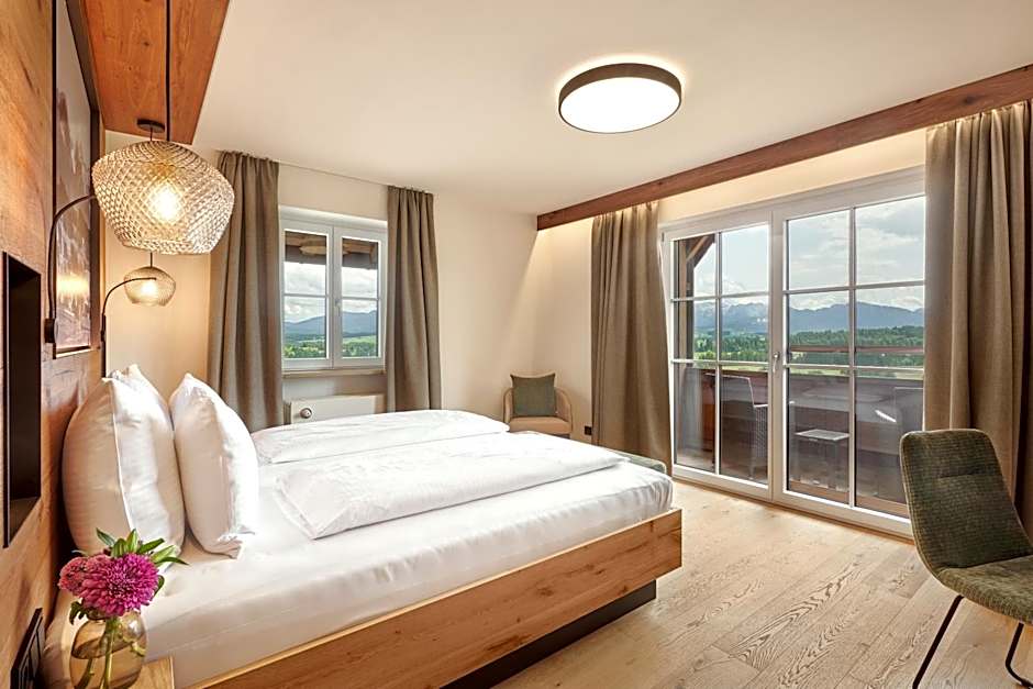 Hotel Auf der Gsteig GmbH