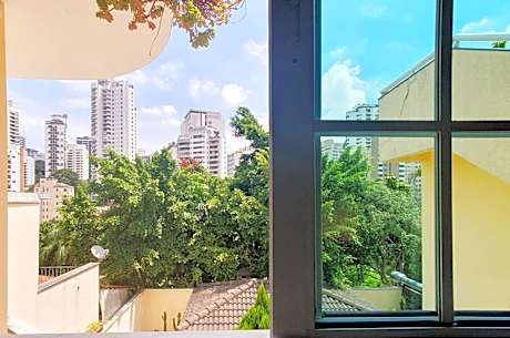 Twin Room with View