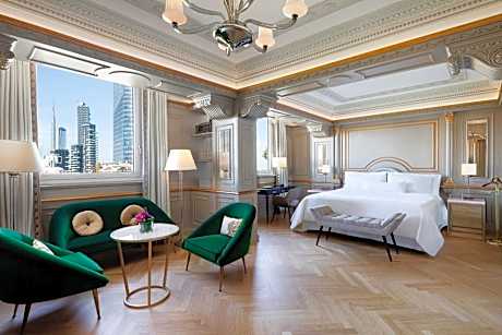 Deluxe Suite (One Bedroom Suite)