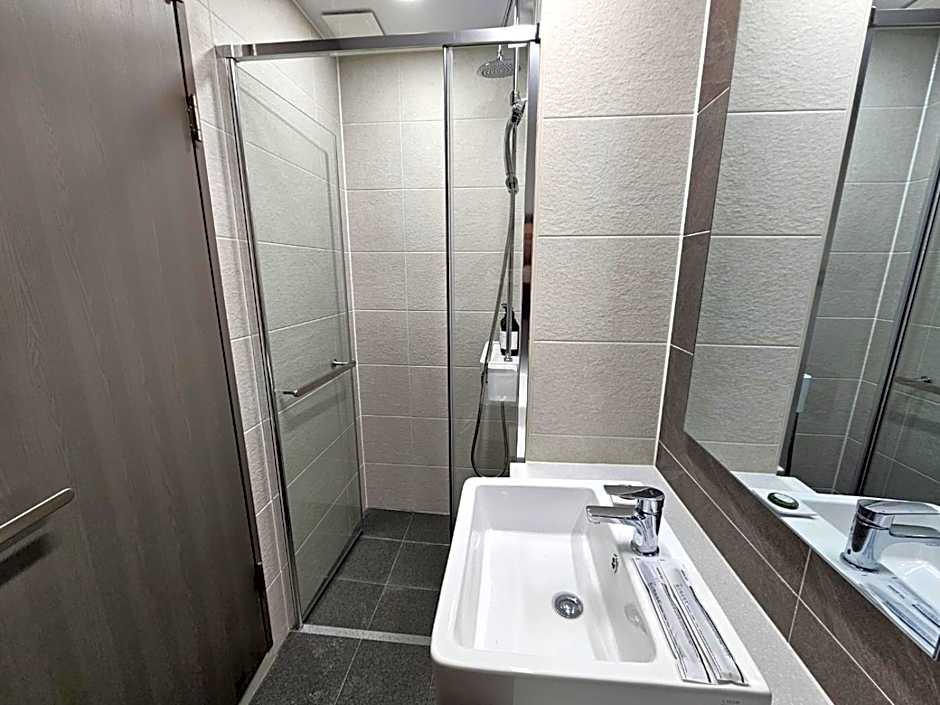 라비앙즈-Raviens-Elliy's Room