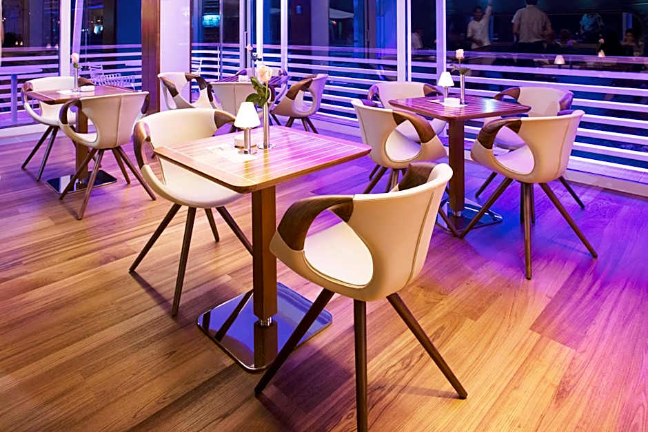 Hotel Navis