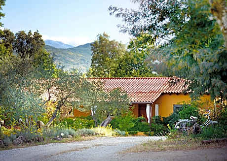 Hotel Rural El Retiro de San Pedro by RetiroRural