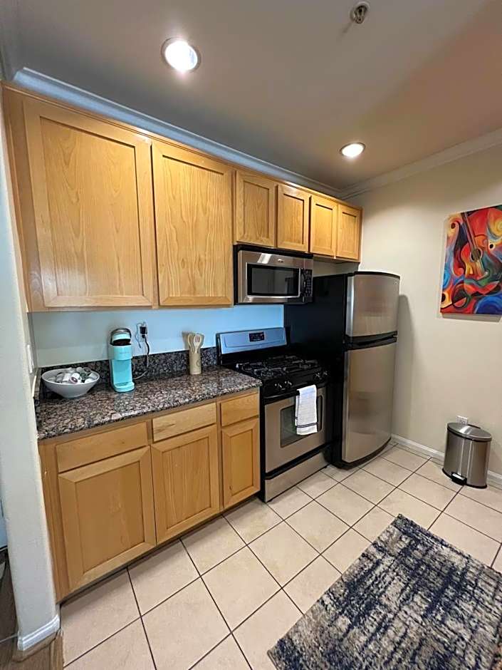 SoCal Lux on Miramar