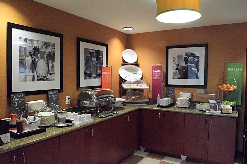 Baymont Inn and Suites by Wyndham The Woodlands