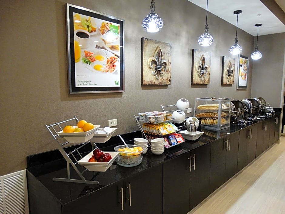 Holiday Inn Covington, an IHG Hotel