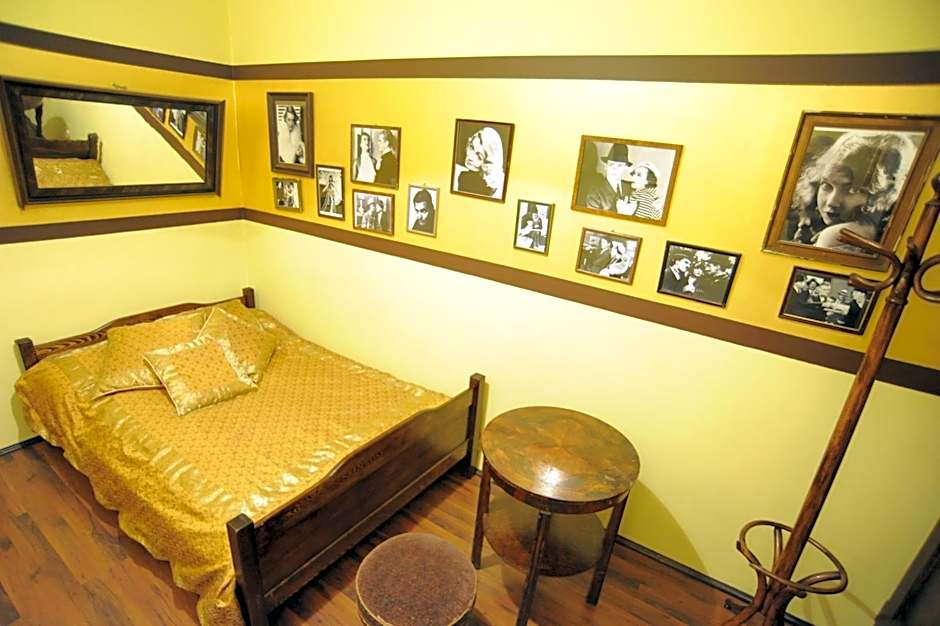 Hostel Deco