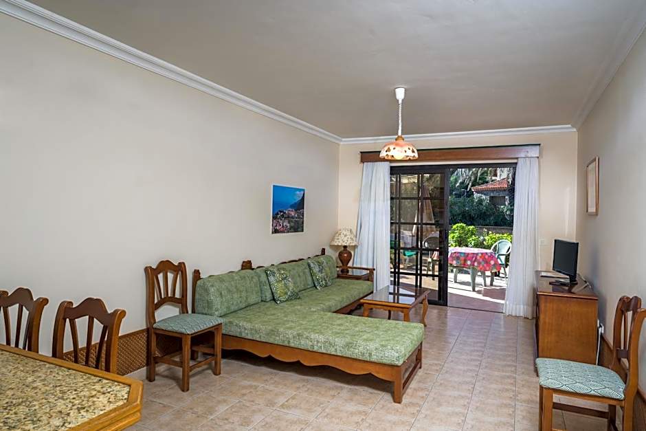 Apartamentos Punta Marina