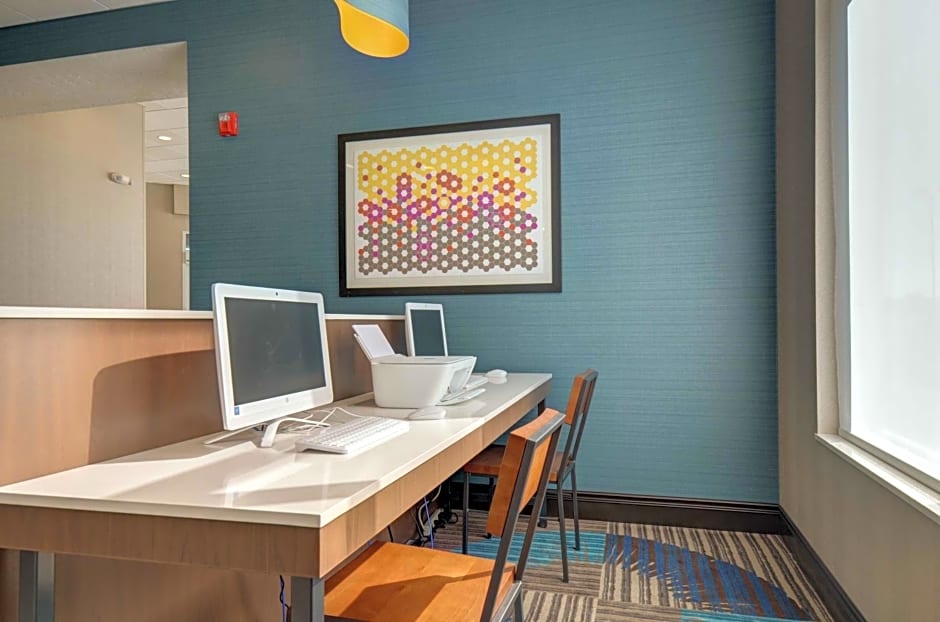 Holiday Inn Express & Suites North Platte, an IHG Hotel