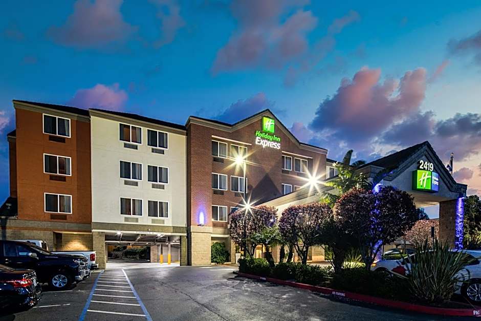 Holiday Inn Express Castro Valley By IHG