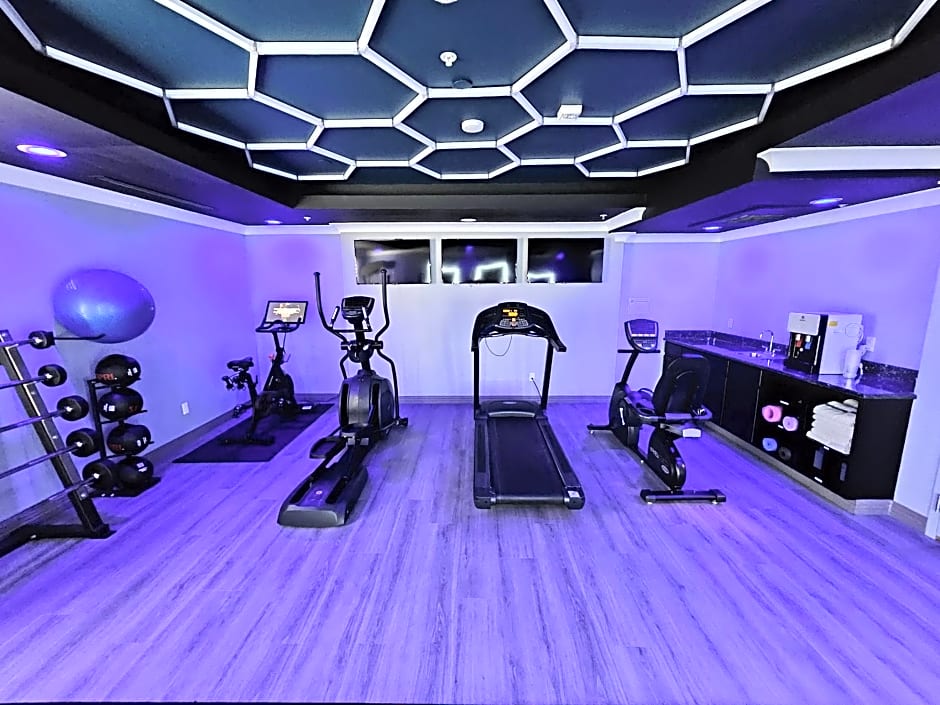 Best Western Plus Avita Suites