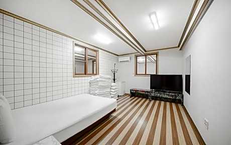 Windsor Royal Hotel