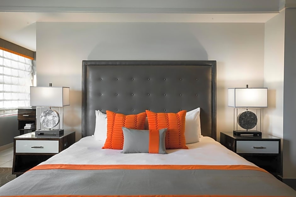 Colcord Hotel Oklahoma City, Curio Collection by Hilton
