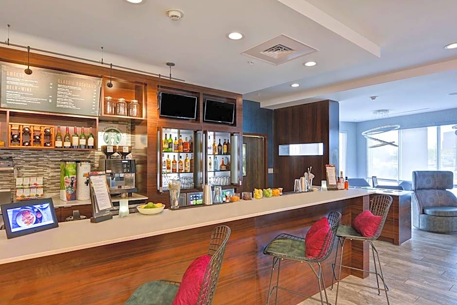 Courtyard by Marriott Long Island Islip/Courthouse Complex