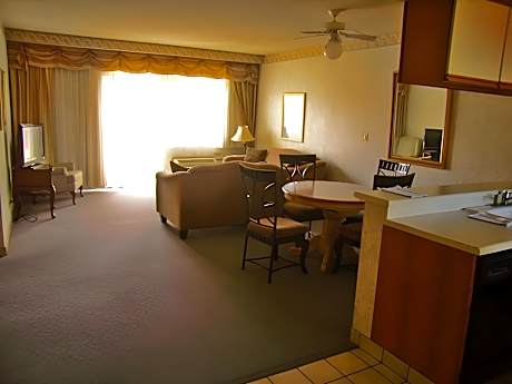 2 Bedroom
