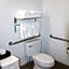 Country Inn & Suites by Radisson, Big Rapids, MI