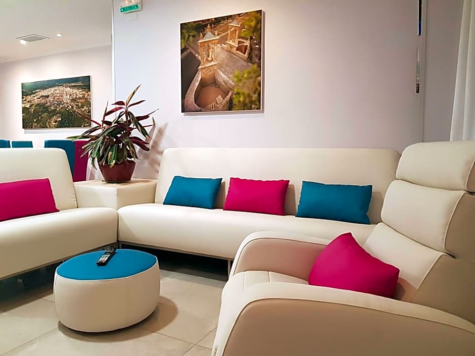 Hotel Avenida Plaza