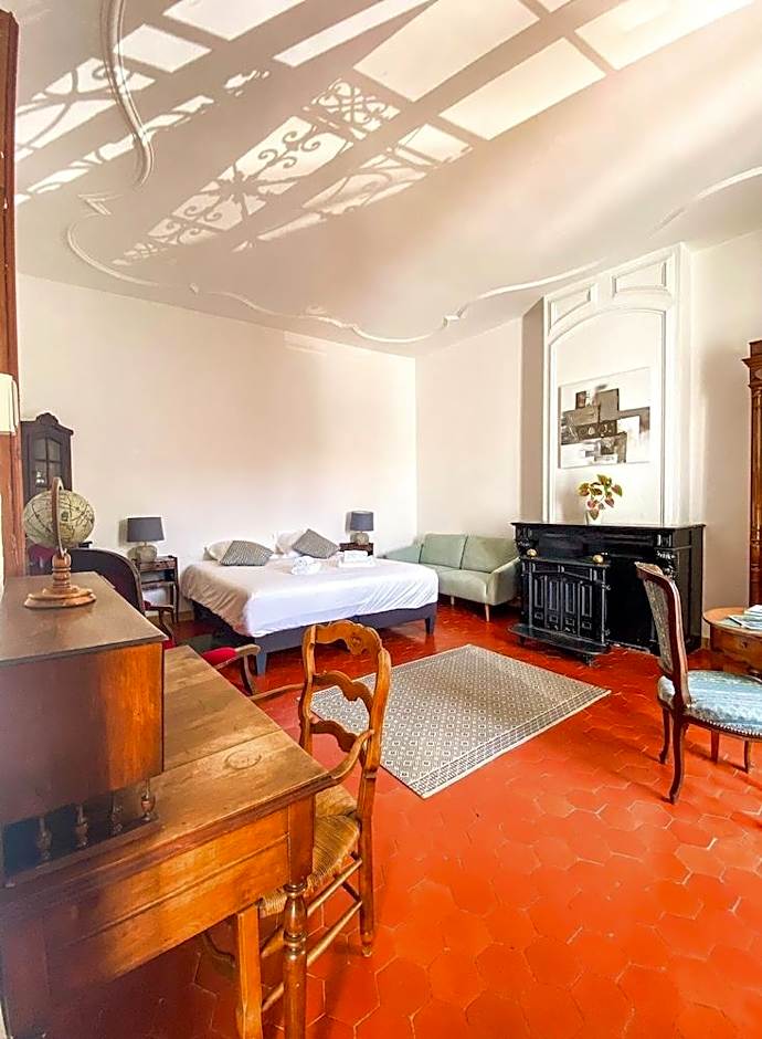 Entre Midi - Maison d'Hotes - B&B