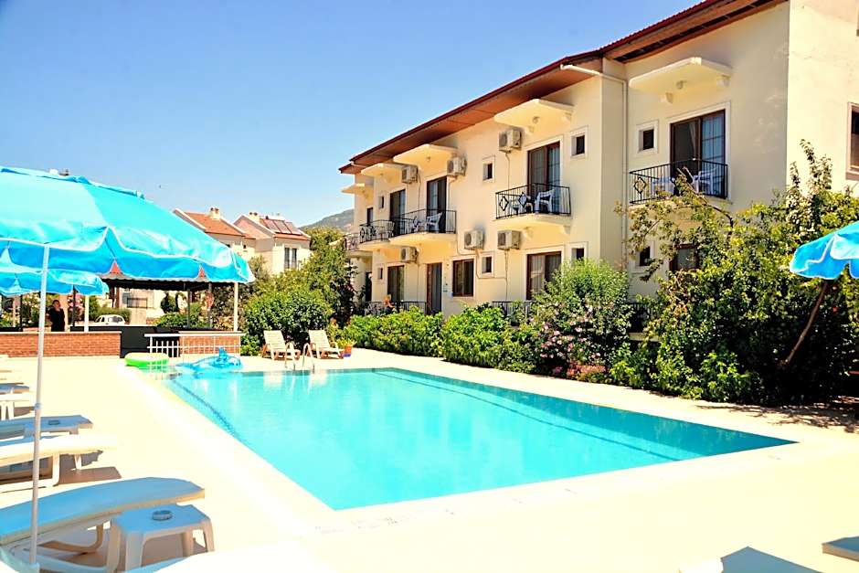 Cennet Hotel