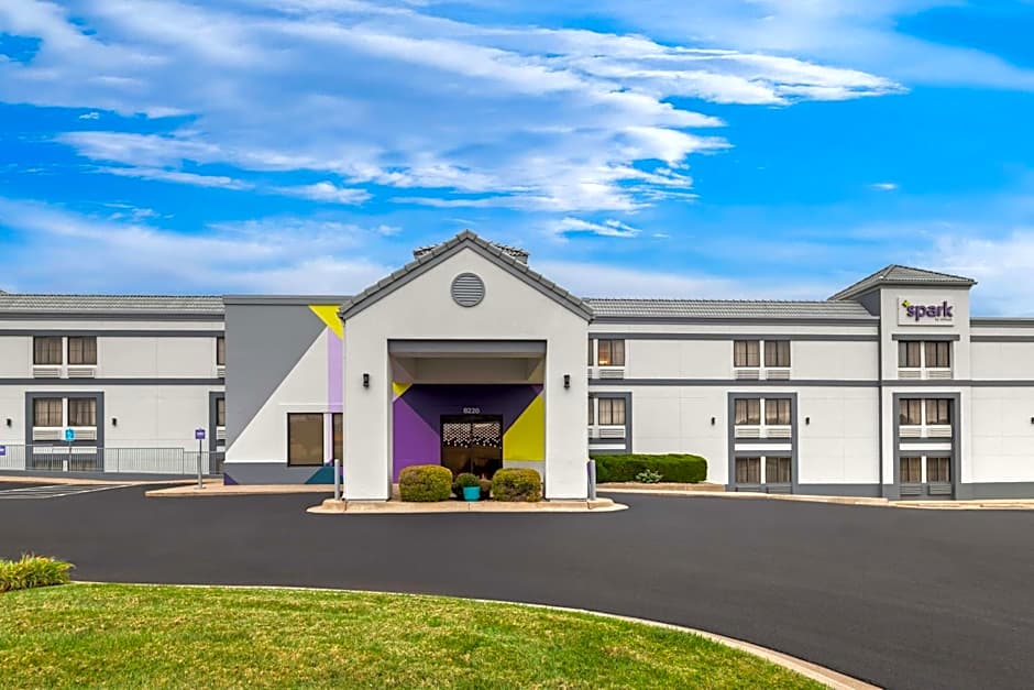 Spark by Hilton Wichita East