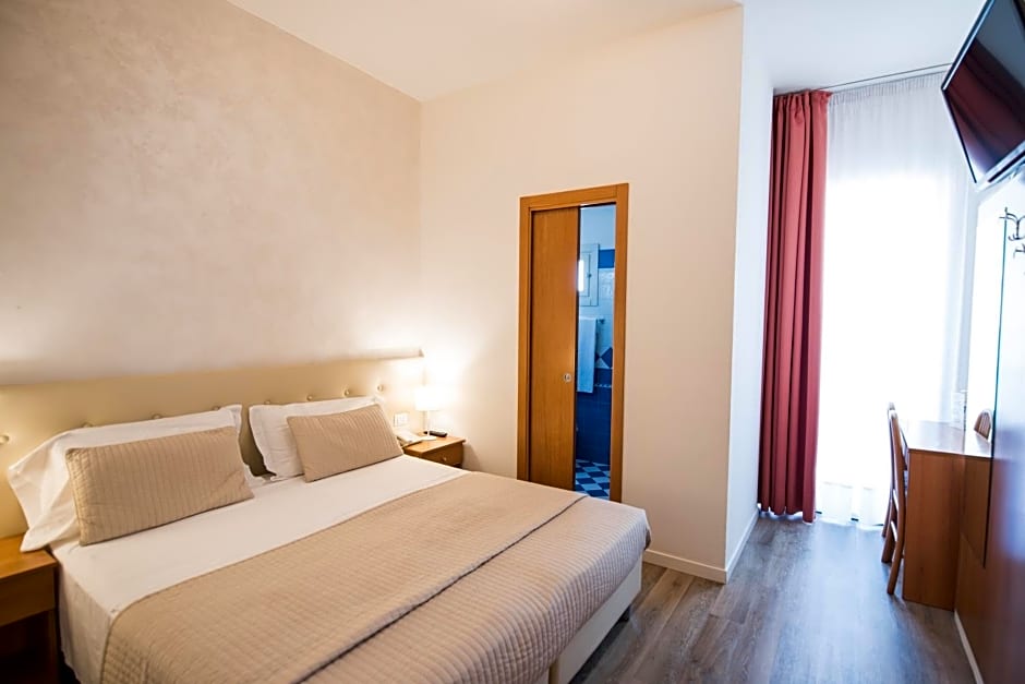 Hotel Touring
