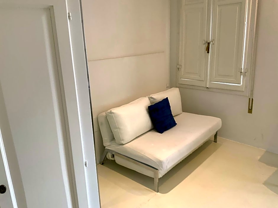 Domus Dotta