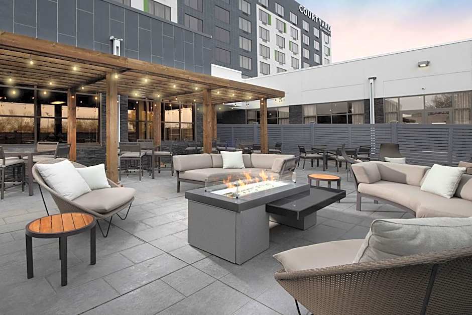 Courtyard by Marriott Edina Bloomington