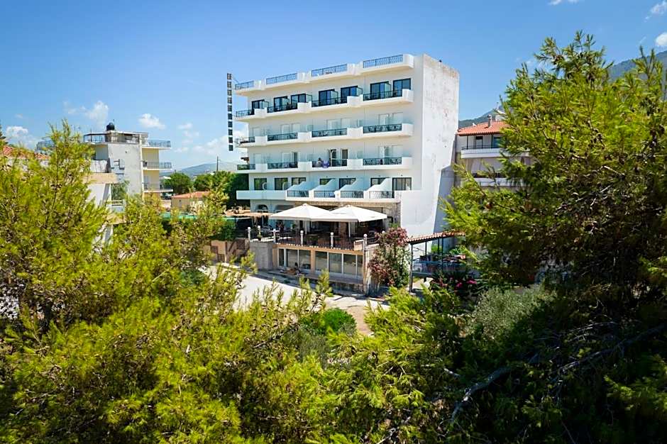 Elegant Beach Hotel