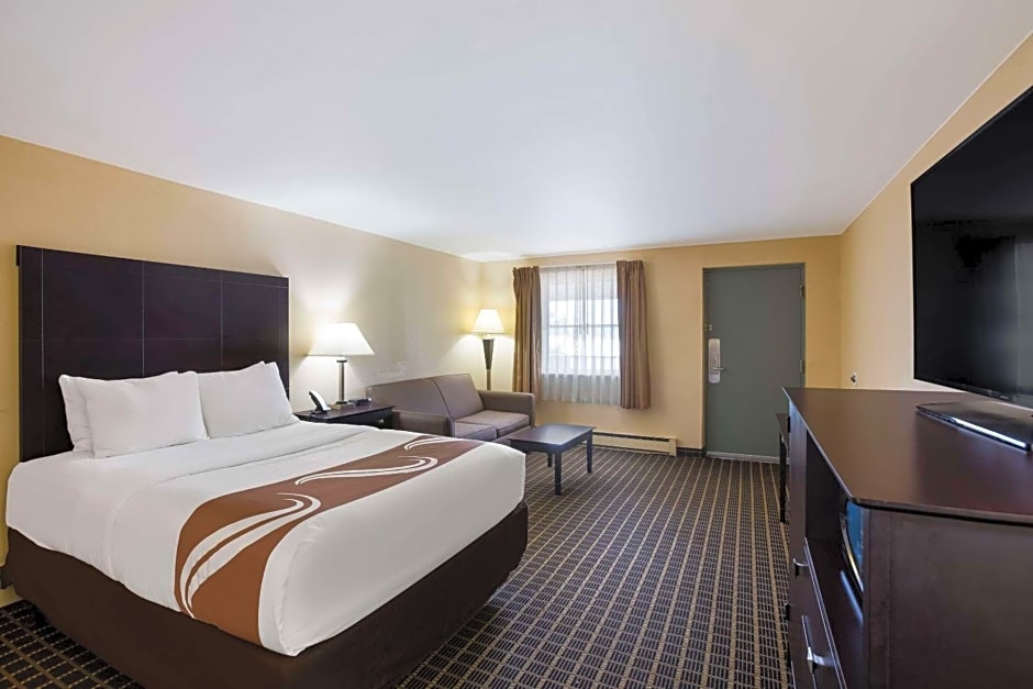 Quality Inn & Suites Big Rapids near University