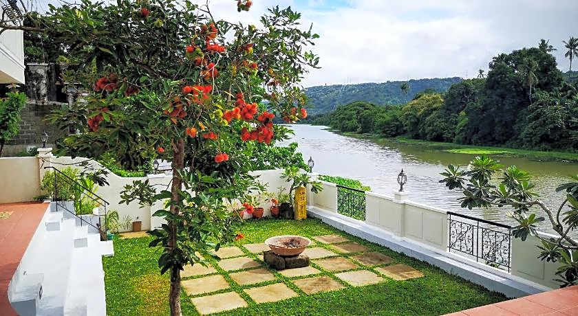 Casa Marina Bed and Breakfast