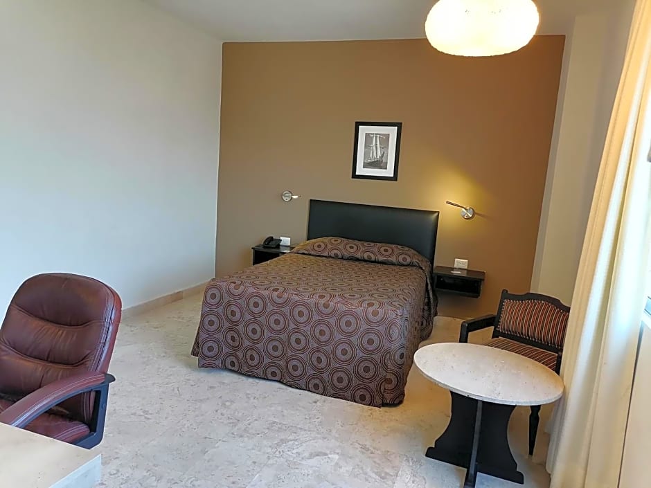 Hotel Mar y Tierra