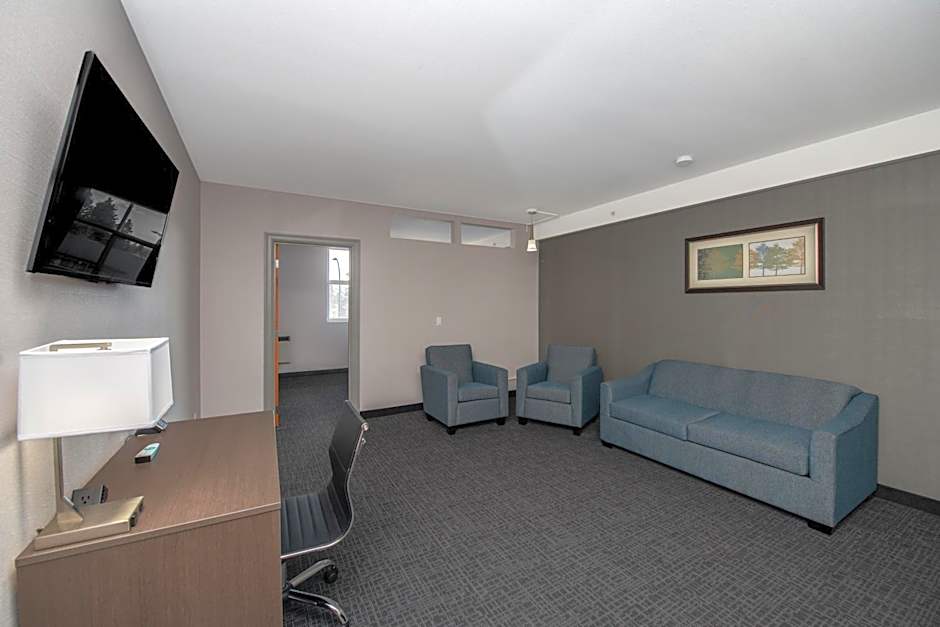 Coast Lethbridge Hotel & Conference Centre