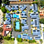 Forster Holiday Village