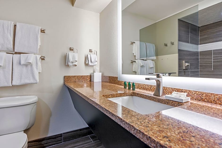 Cherry Tree Inn and Suites