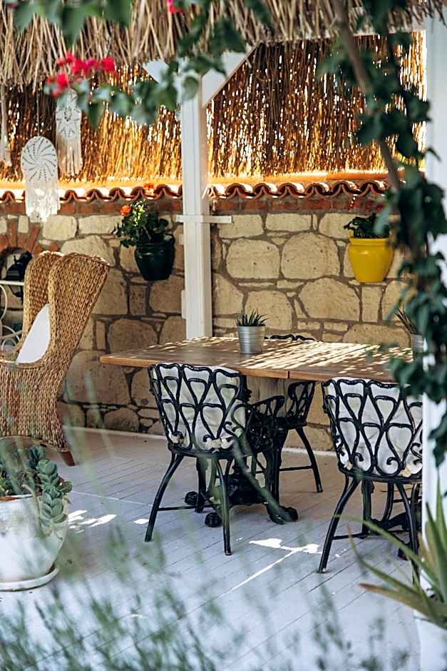 Kupina Alaçatı