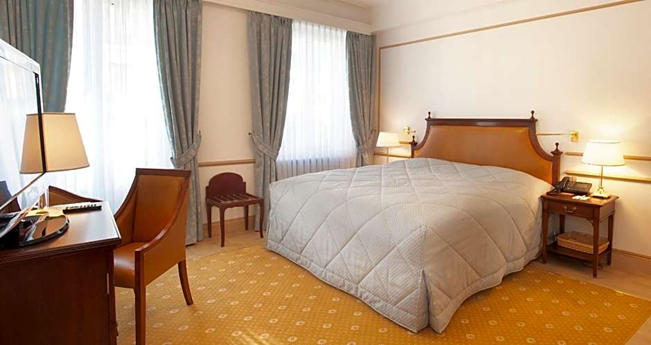 Grand Hotel Cravat
