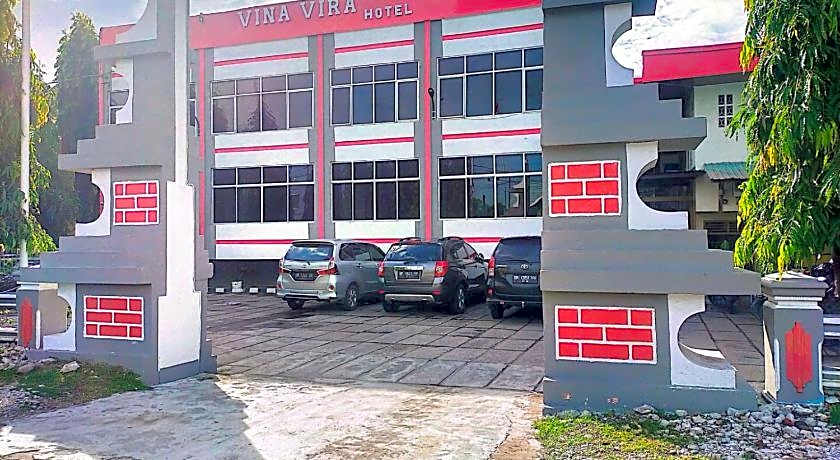 OYO 2180 Vina Vira Hotel