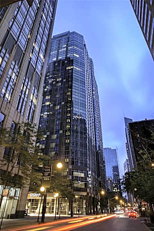 Hyatt Centric Chicago Magnificent Mile