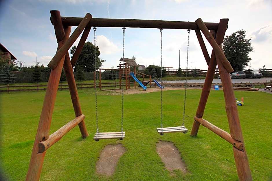 Gościniec pod Strzechą