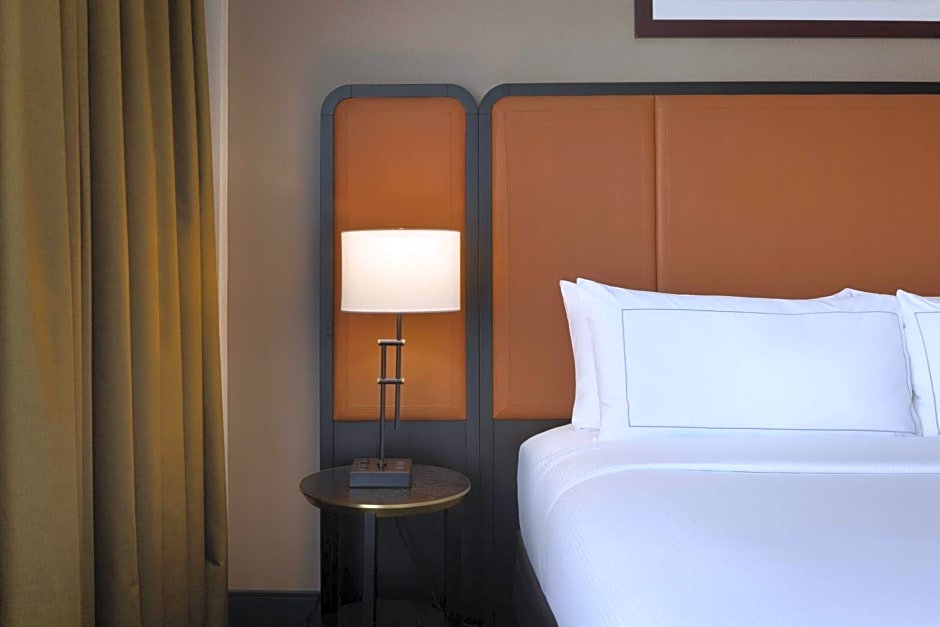 DoubleTree By Hilton Guest Suites Lexington