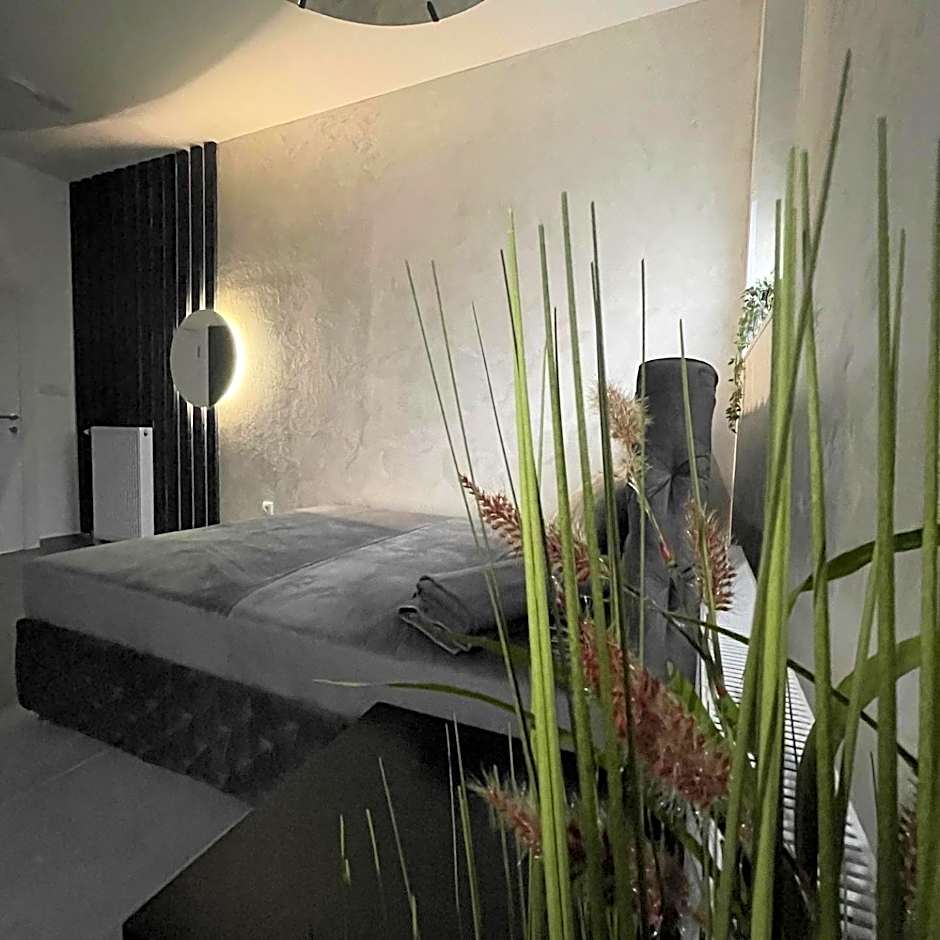 TEPIĆ Garni Hotel
