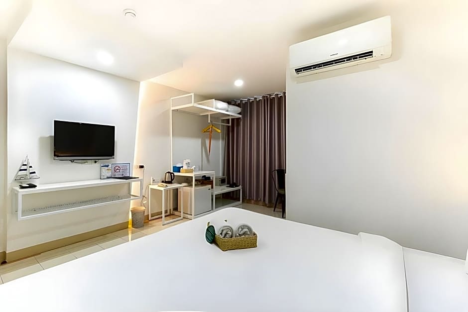 Bed By Boat Hotel & Apartment