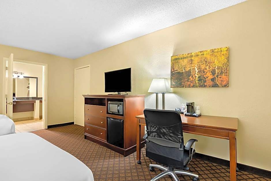 Best Western Coach House