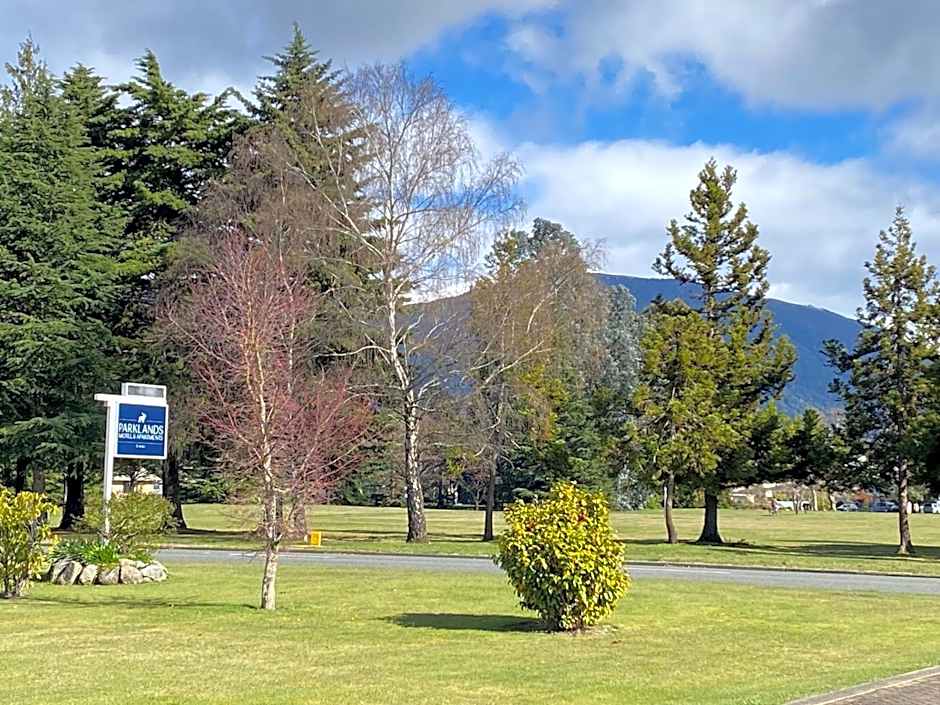 Parklands Motel & Apartments Te Anau