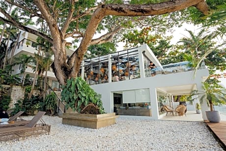 Solitude Acacia Resort